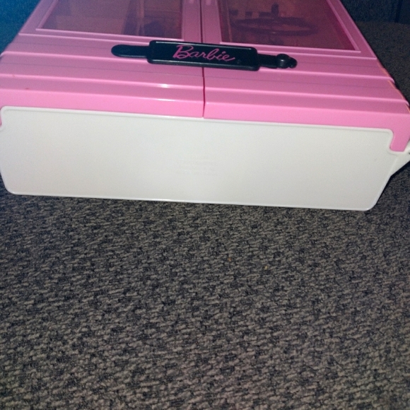 Barbie Closet. - Picture 11 of 11